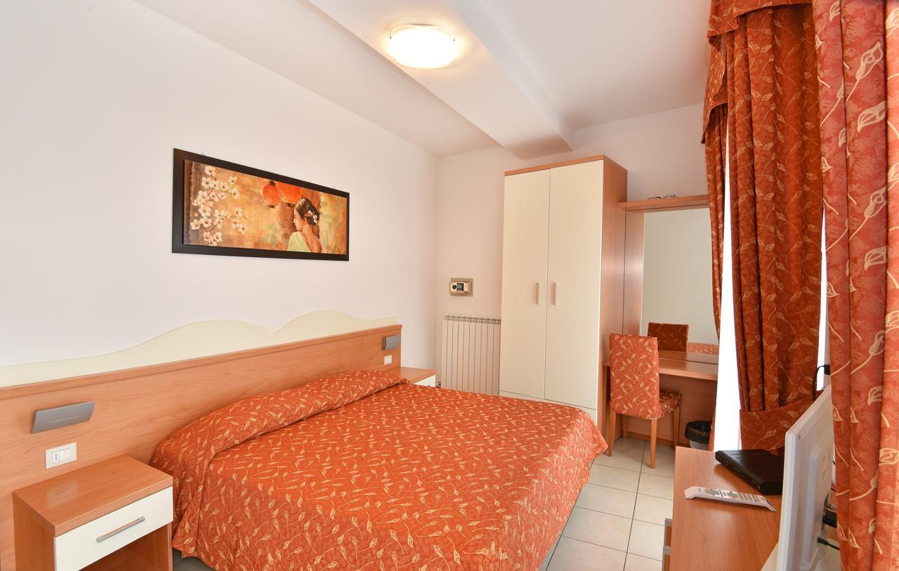 Hotel Villa Olga Caorle Zewnętrze zdjęcie